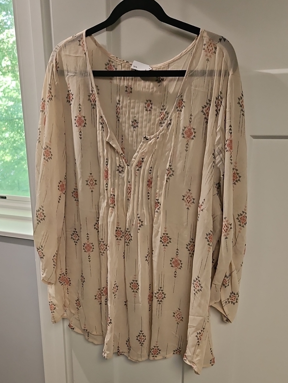 torrid Cream Floral Print Pleated Tunic Top